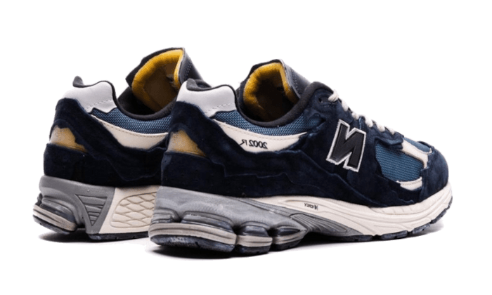 2002R Protection Pack Dark Navy (M2002RDF) - 37 EU - 4.5 US - Navy | SOSUKICKS