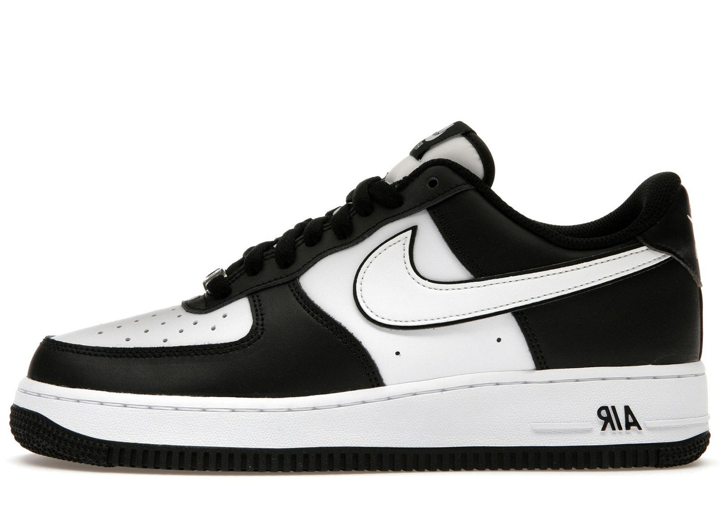 Nike Air Force 1 Low '07 White Swoosh Panda