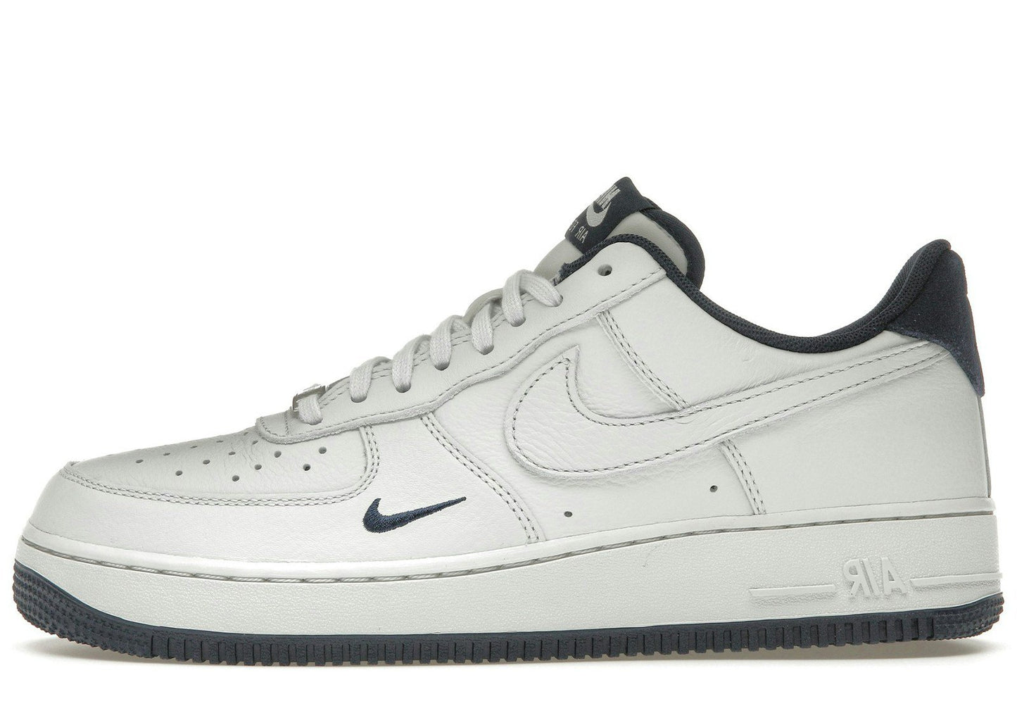 Nike Air Force 1 Low '07 LV8 Photon Dust Obsidian