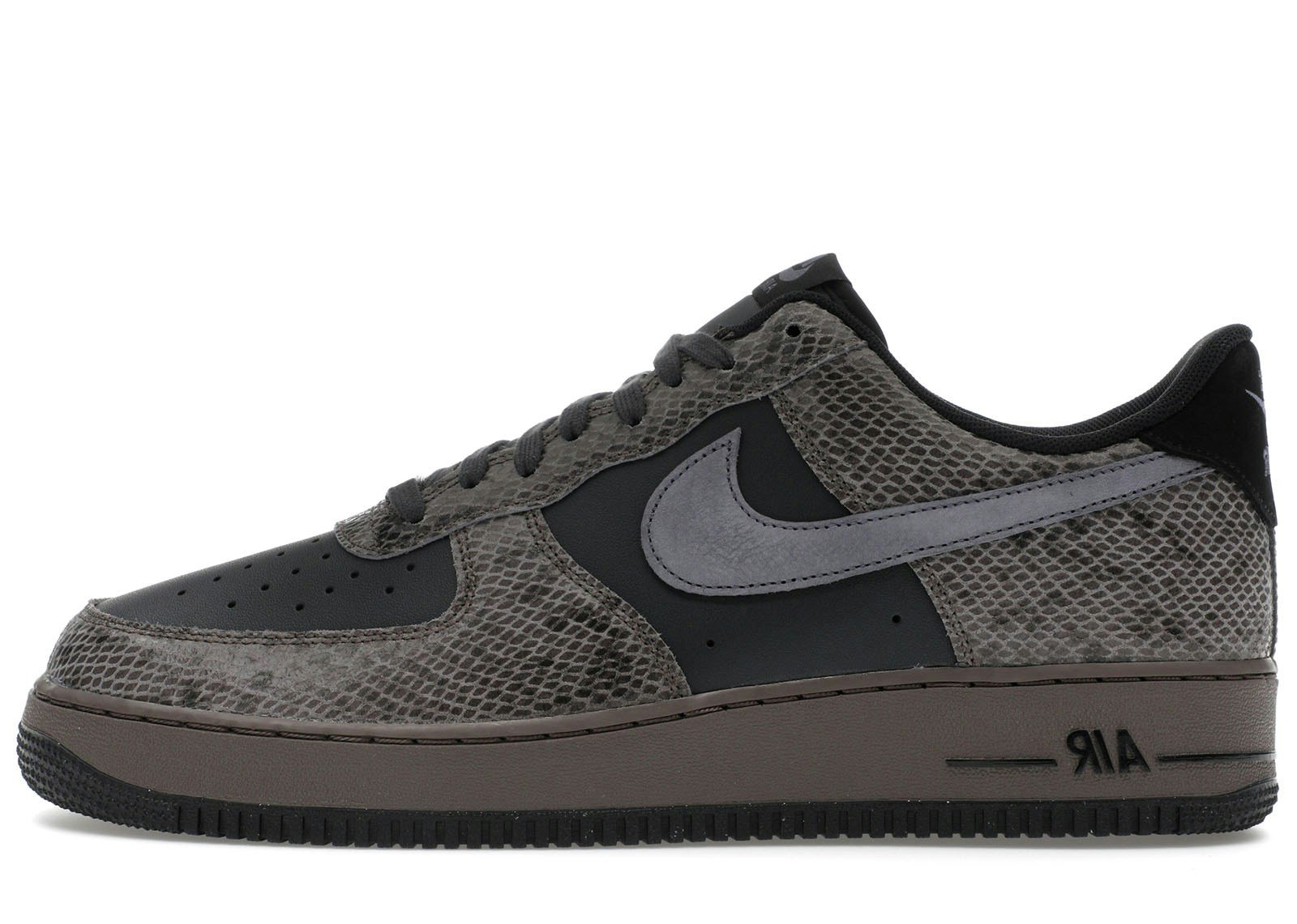 Nike Air Force 1 Low Off Noir Snakeskin