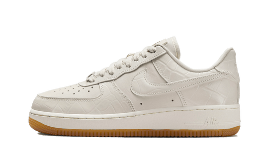 Air Force 1 Low Phantom Croc (DZ2708-001) - EU 35.5–49.5 - Black | SOSUKICKS