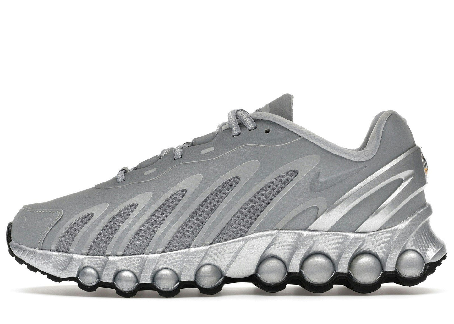 Nike Air Max Dn8 Metallic Silver Black