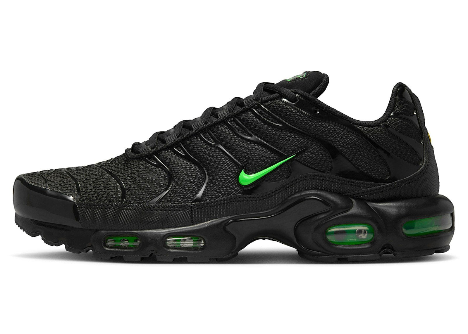 Nike Air Max Plus Black Green Strike