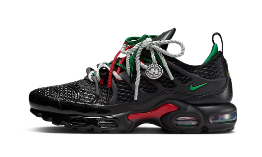 Nike Air Max Plus Homecoming Pan African Black