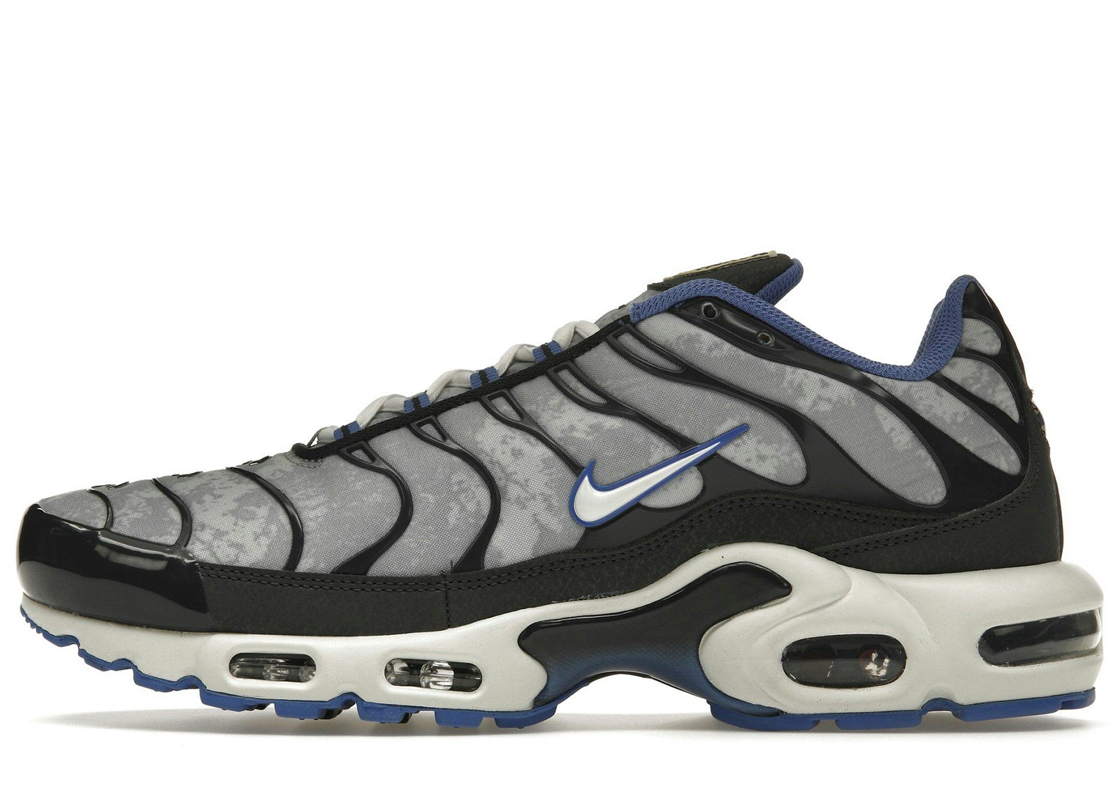 Nike Air Max Plus Social F.C.