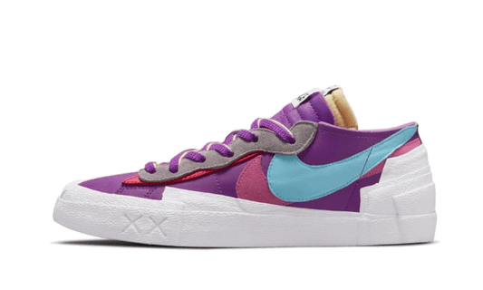 Blazer Low Sacai Kaws Purple Dusk (DM7901-500) - EU 36–46 - Purple | SOSUKICKS