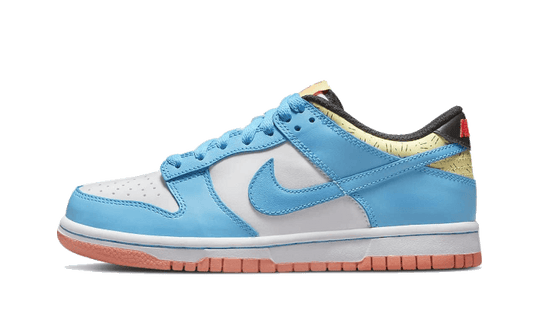 Dunk Low Kyrie Irving (DN4179-400) - EU 35.5–40 - White | SOSUKICKS