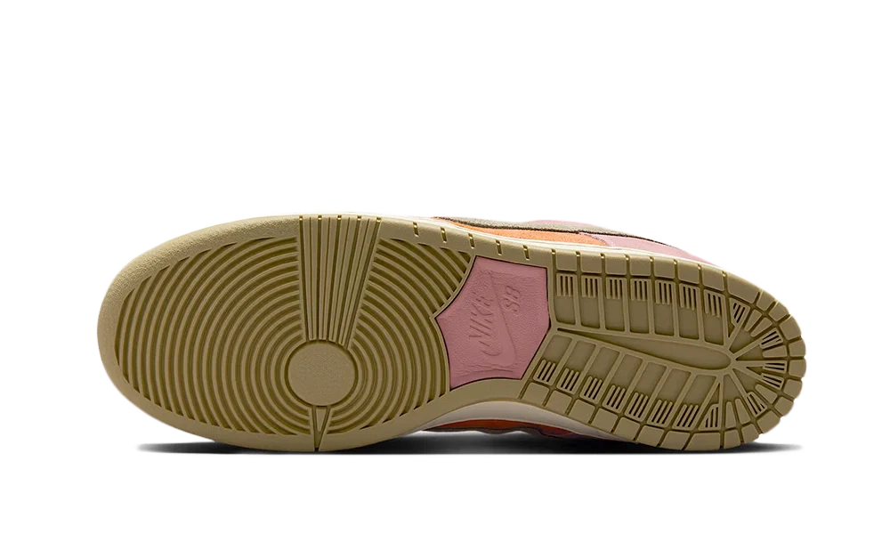 SB Dunk Low Pro Red Stardust (HJ4135-600) - 37.5 EU - 5 US - Red | SOSUKICKS