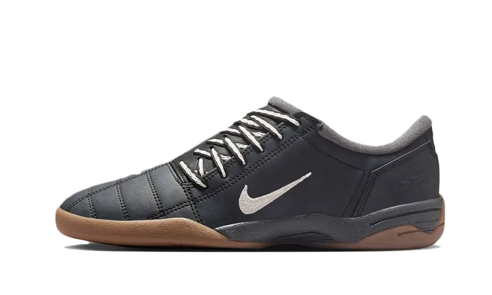Total 90 III SP Black (IH2314-002) - EU 36.5–47 - Black | SOSUKICKS