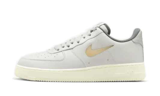Air Force 1 Low Light Bone and Coconut Milk (DC8894-001) - EU 36–46 - White | SOSUKICKS