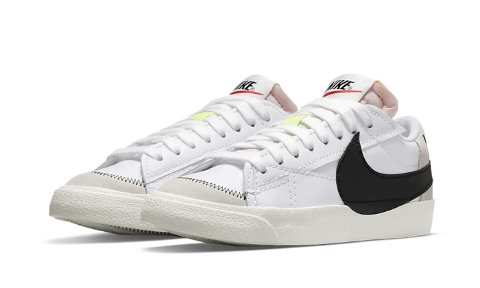 Blazer Low 77 Jumbo White Black Sail (DQ1470-101) - 36.5 EU - 4.5 US - Black | SOSUKICKS