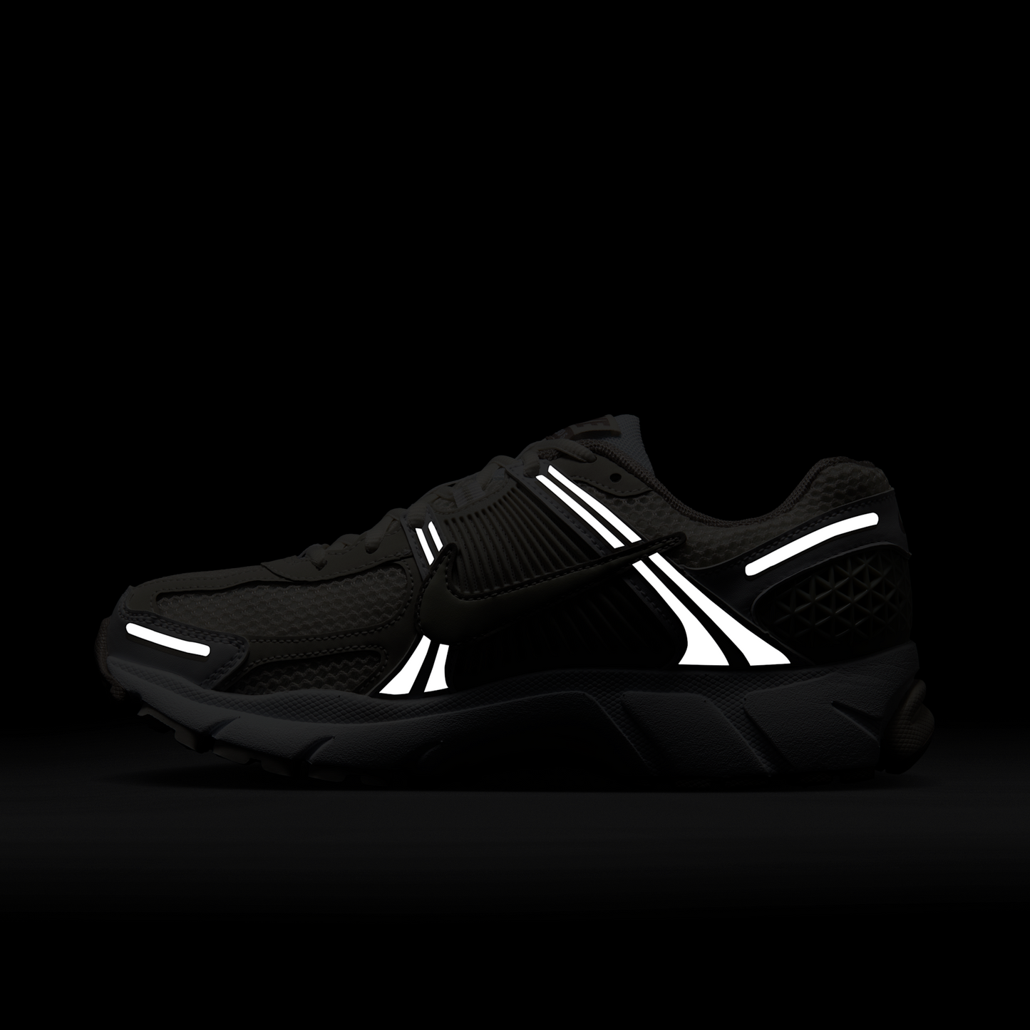 Nike Zoom Vomero 5 Light Bone (Women's)