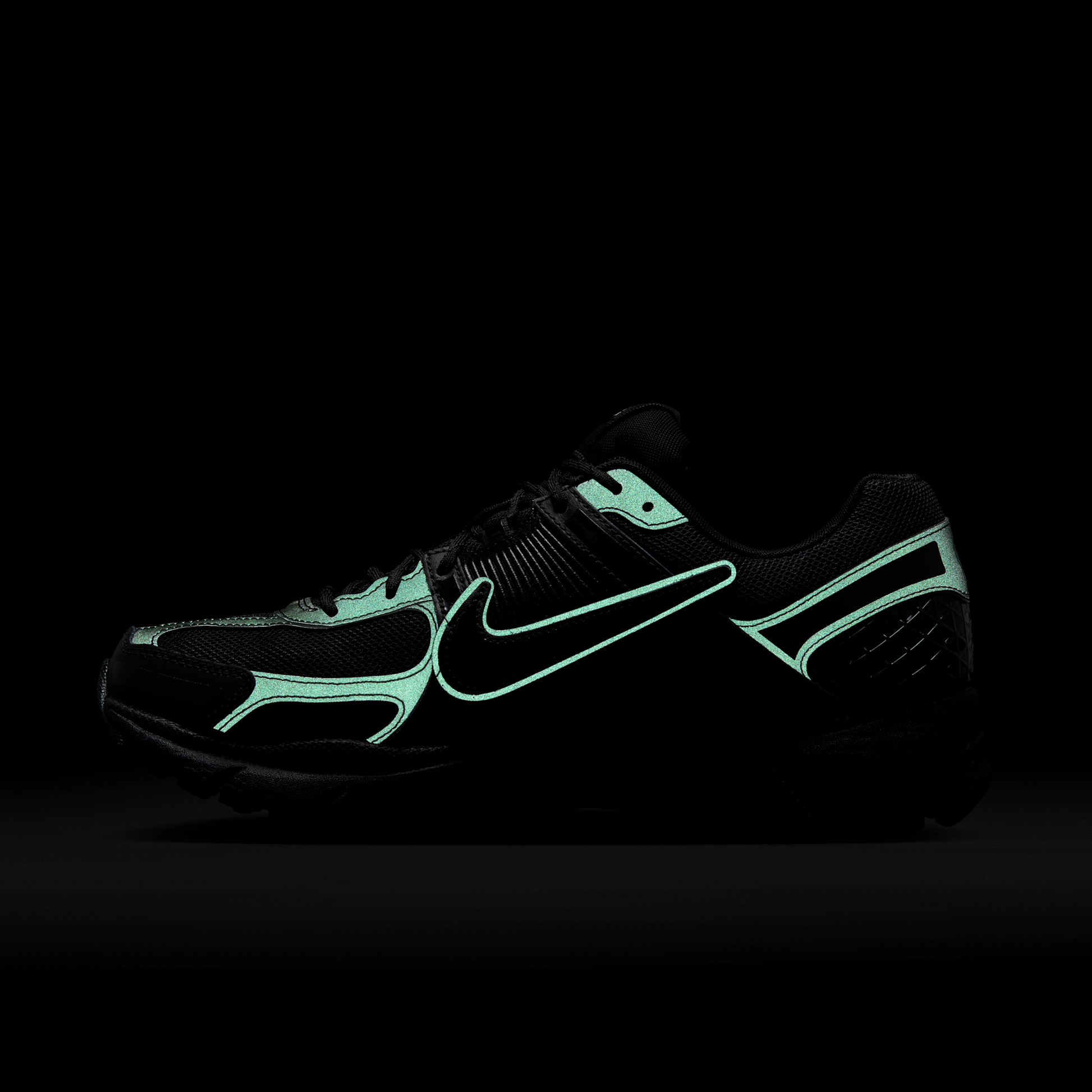 Nike Zoom Vomero 5 Dover Street Market 20th Anniversary
