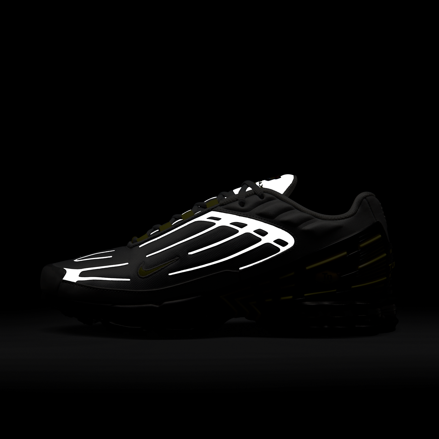 Nike Air Max Plus 3 Metallic Silver Opti Yellow