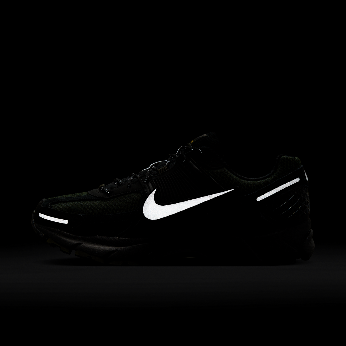 Nike Zoom Vomero 5 Black Sequoia
