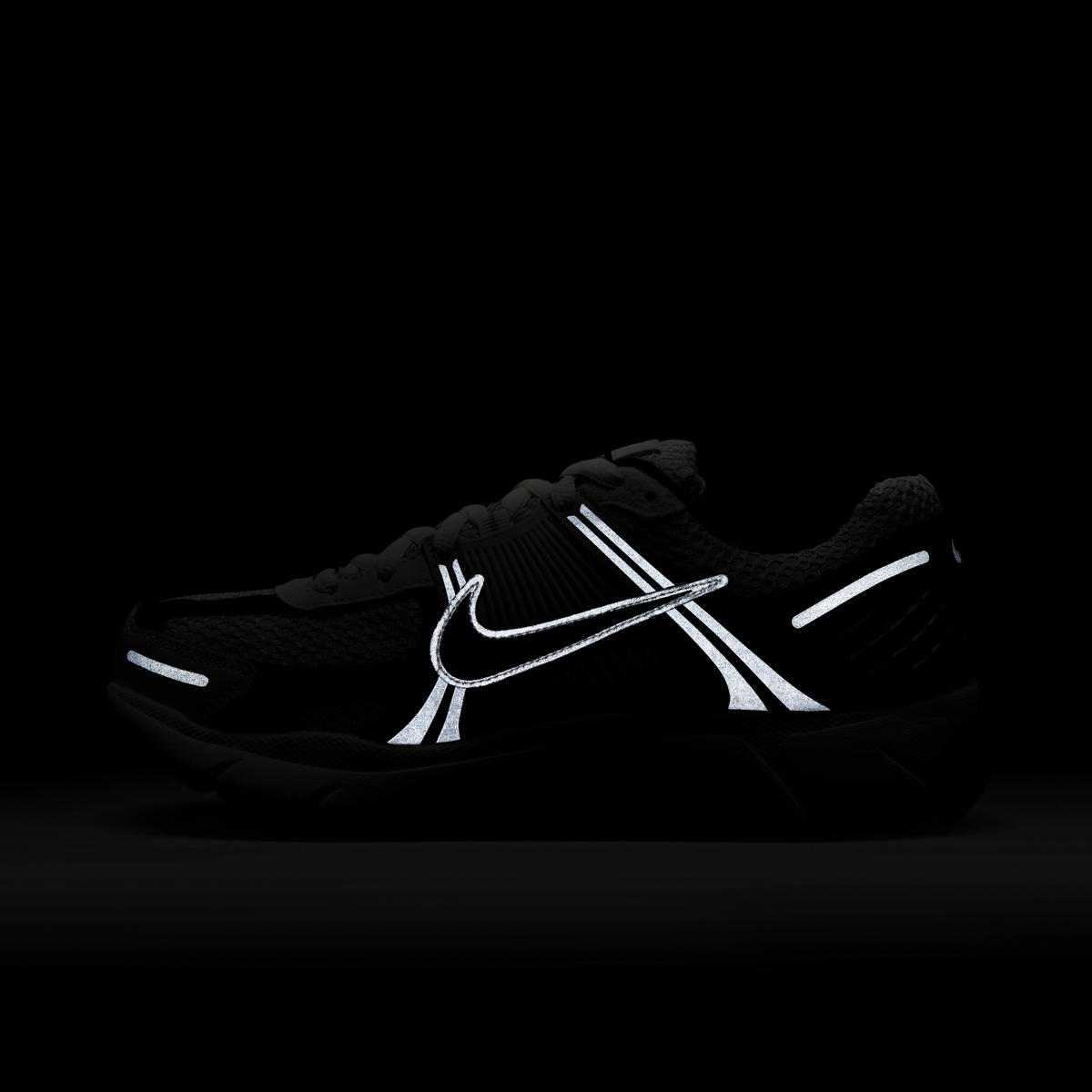 Nike Zoom Vomero 5 Photon Dust Black (Women's)