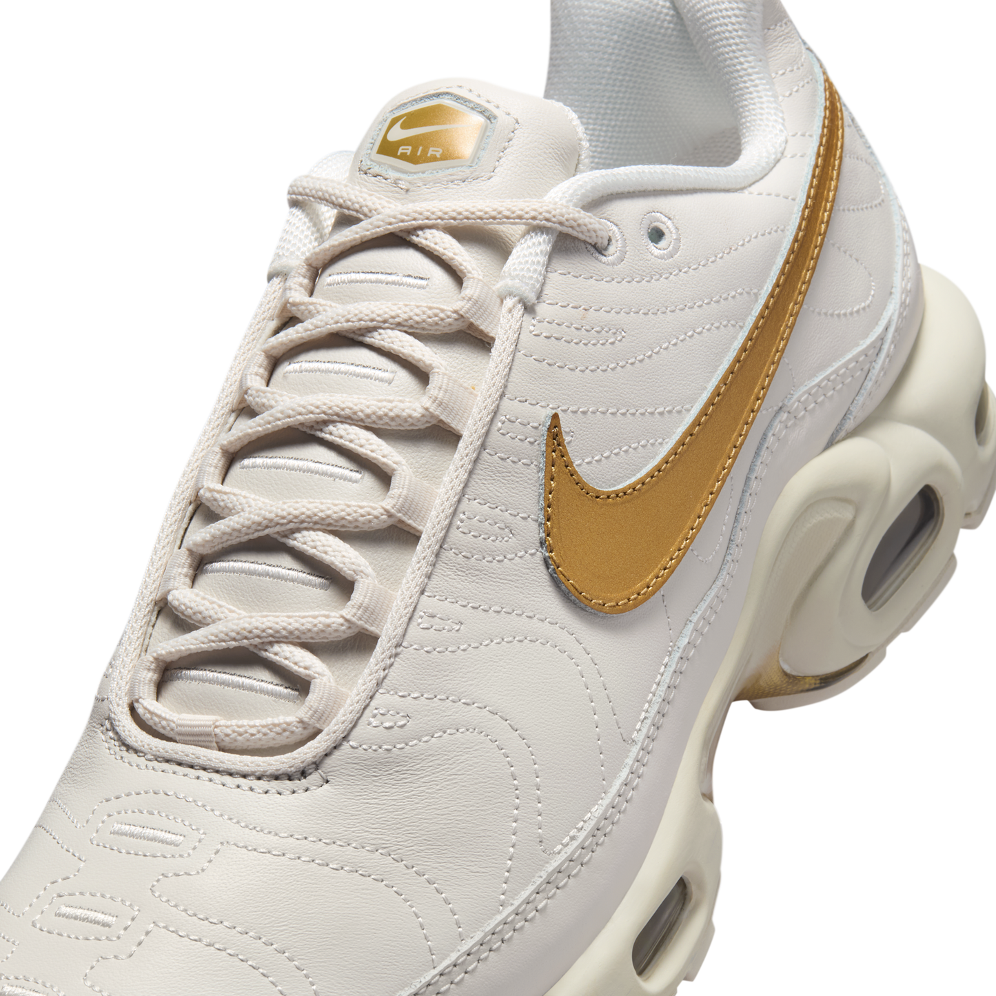 Nike Air Max Plus Tiempo Metallic Gold