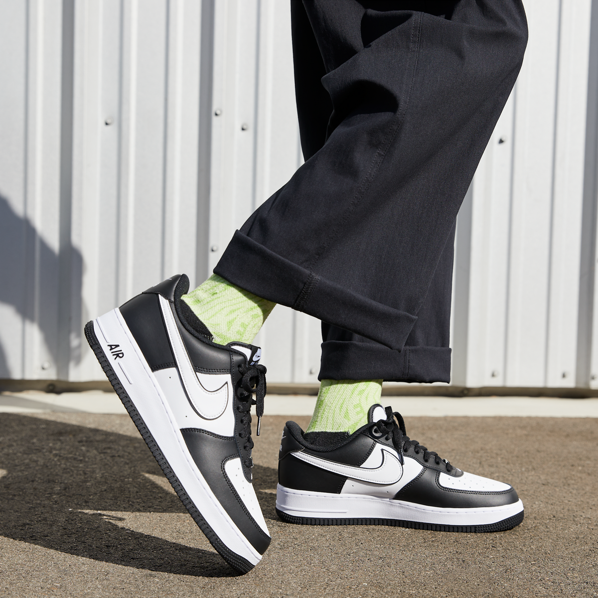 Nike Air Force 1 Low '07 White Swoosh Panda
