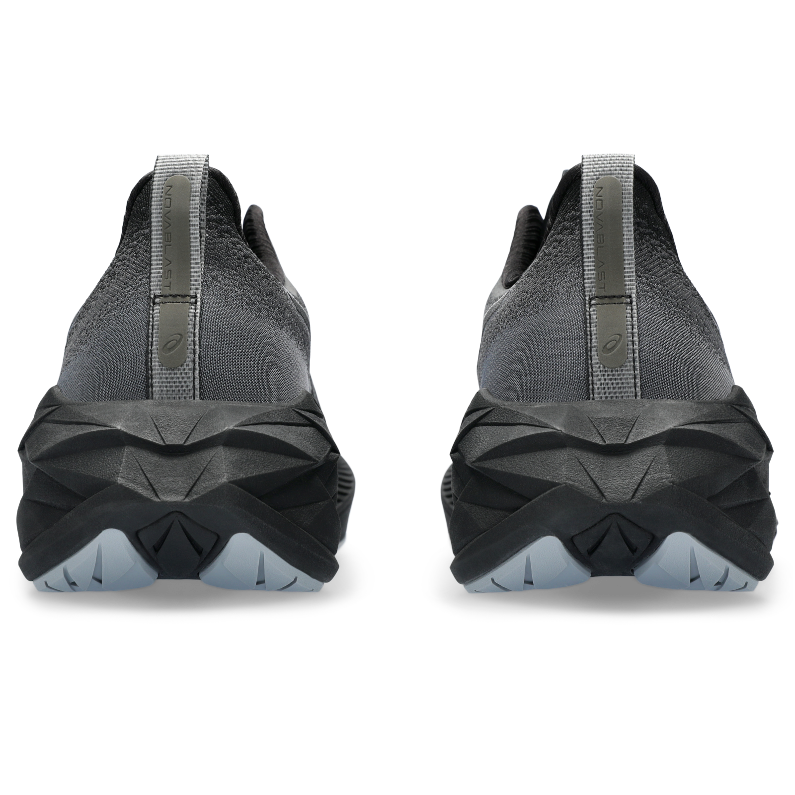 ASICS Novablast 4 Black Graphite Grey