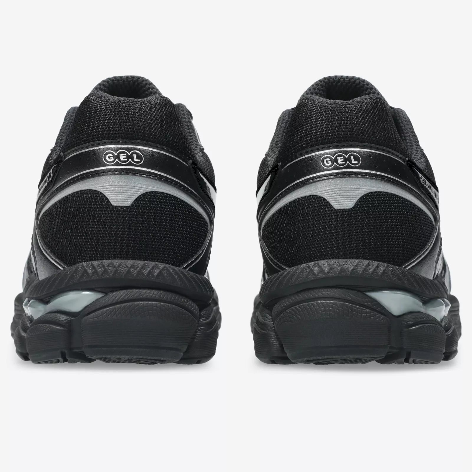 ASICS Gel-Cumulus 16 Black Pure Silver