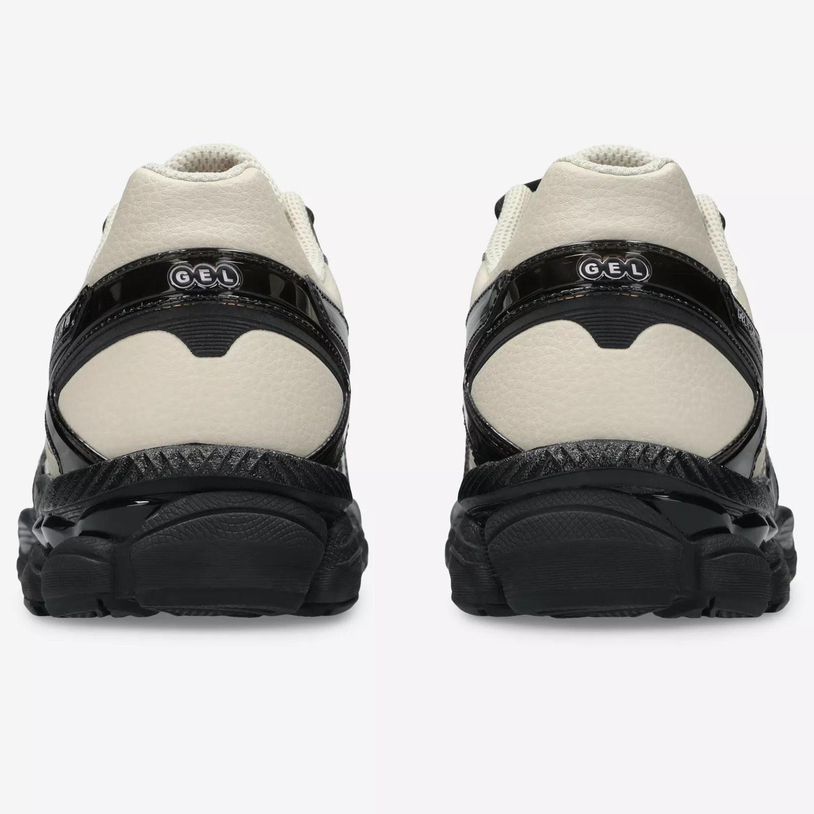 ASICS Gel-Cumulus 16 Finesse Desert Rose