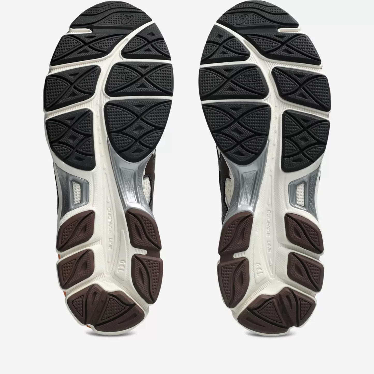 ASICS Gel-Cumulus 16 Earls