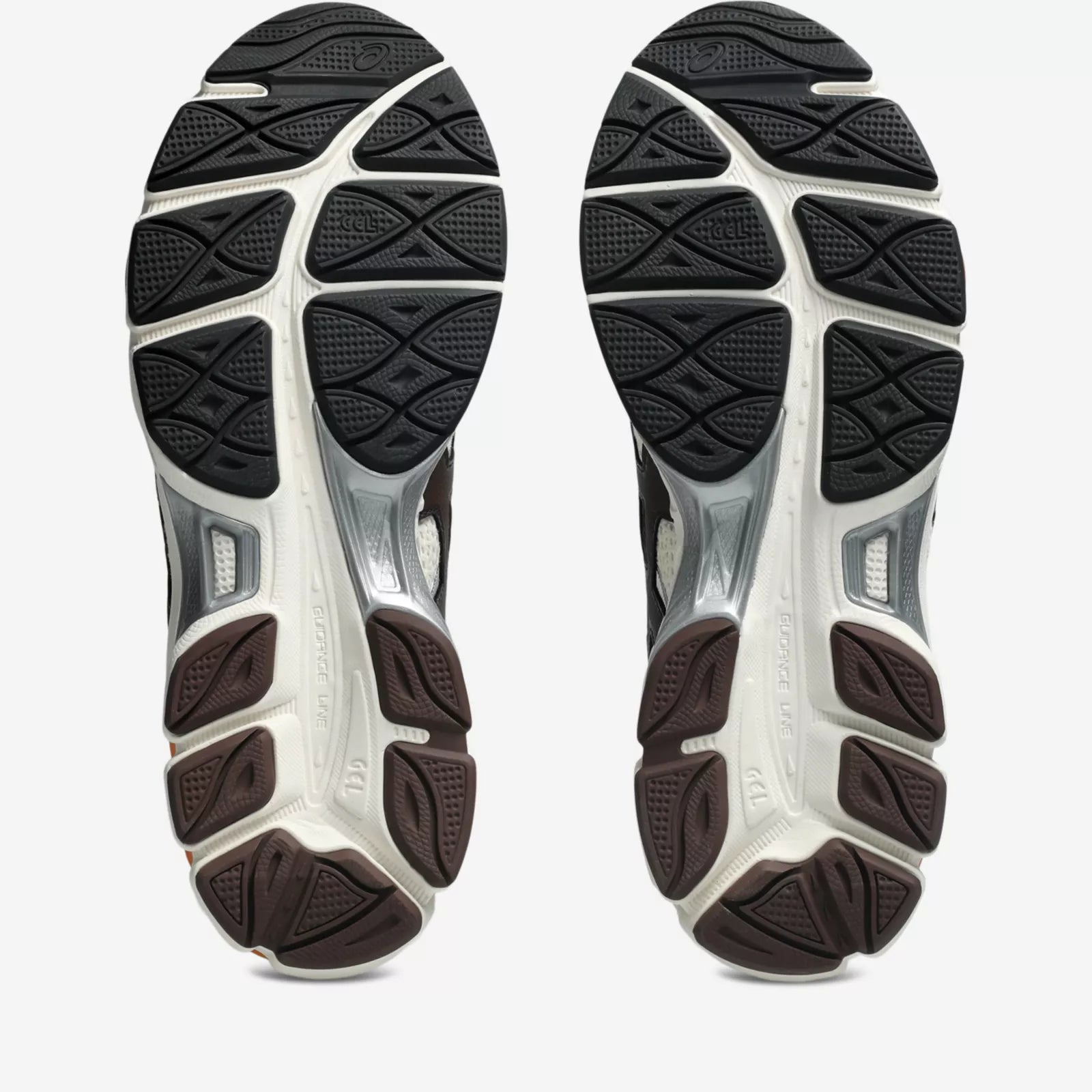 ASICS Gel-Cumulus 16 Earls