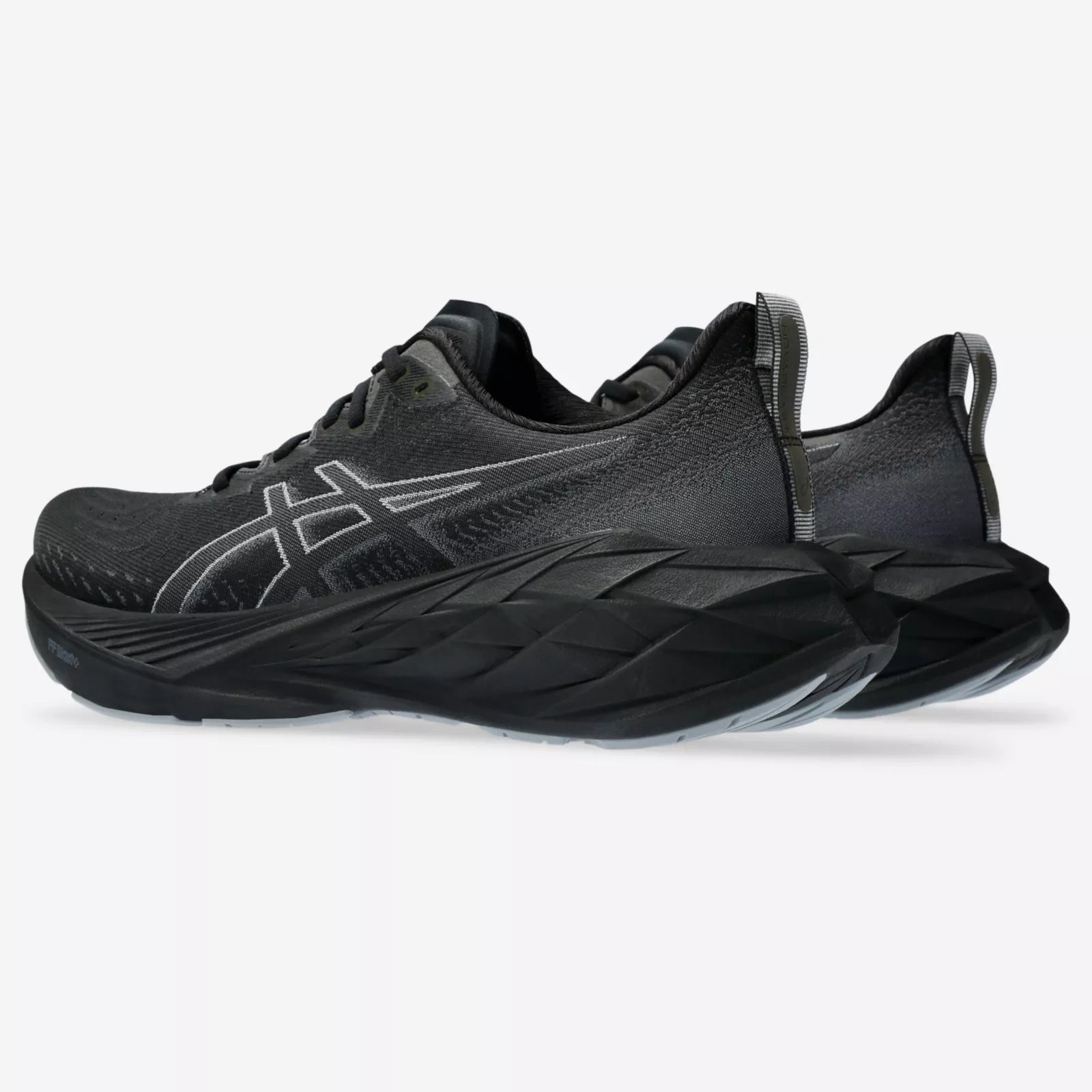 ASICS Novablast 4 Black Graphite Grey