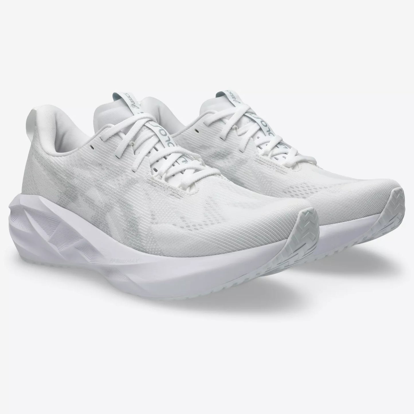 ASICS Novablast 5 White Piedmont Grey