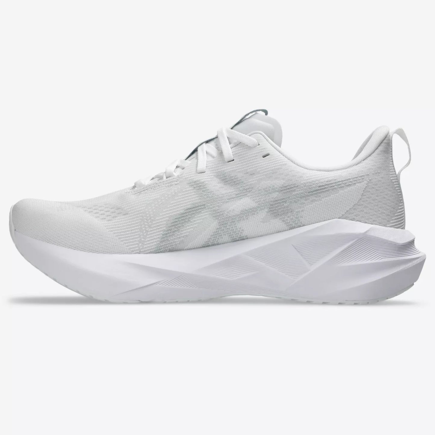 ASICS Novablast 5 White Piedmont Grey