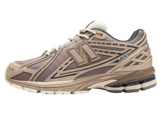 New Balance 1906R Earth Shadow Flat Taupe