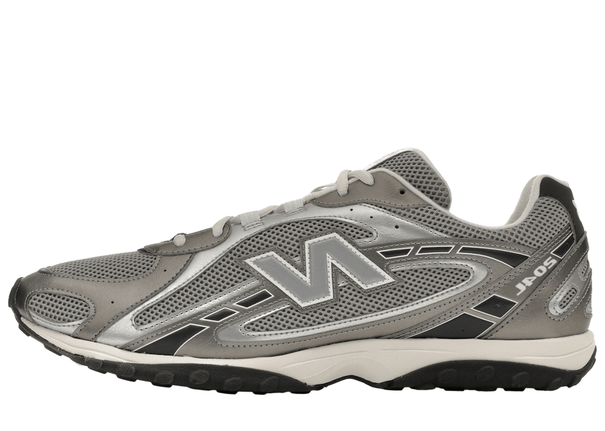 New Balance 204L Dark Silver Metallic