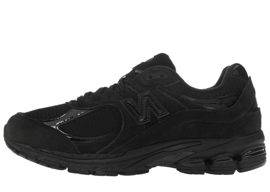 New Balance 2002R Triple Black