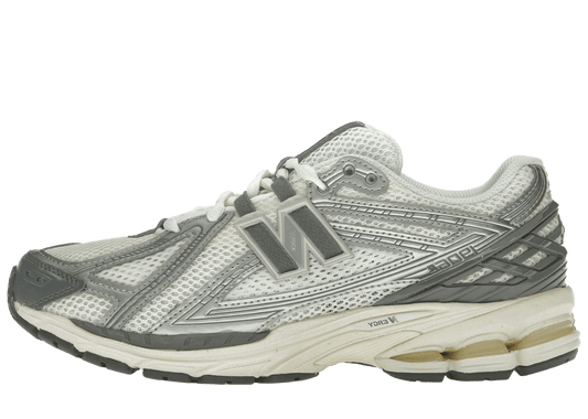 New Balance 1906R Moonrock Silver