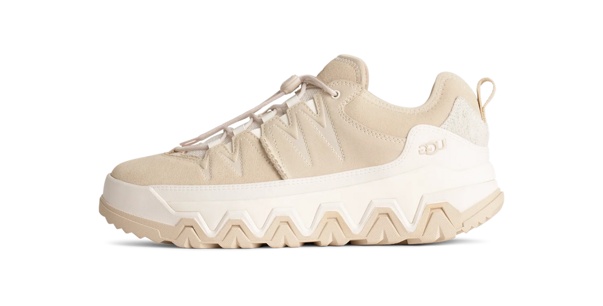 UGG CapTrail Low Light Beige