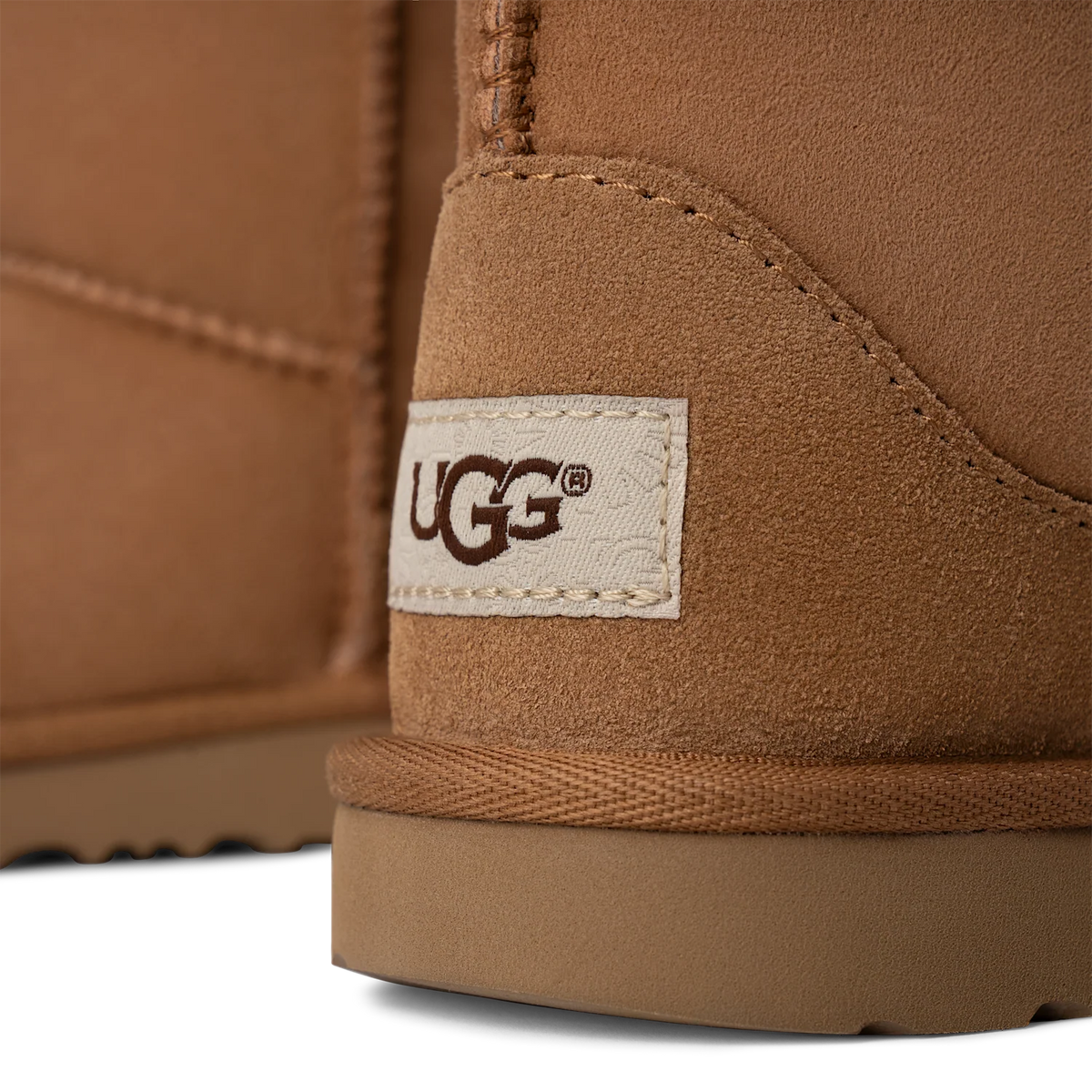 UGG Classic II Boot Chestnut (Kids)
