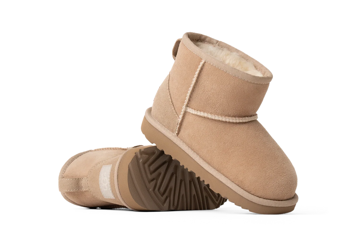 UGG Classic Mini II Boot Sand (Toddler)