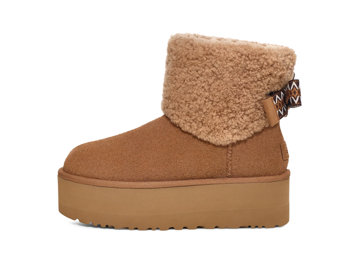 UGG Classic Mini Maxi Curly Boot Chestnut (Women's)