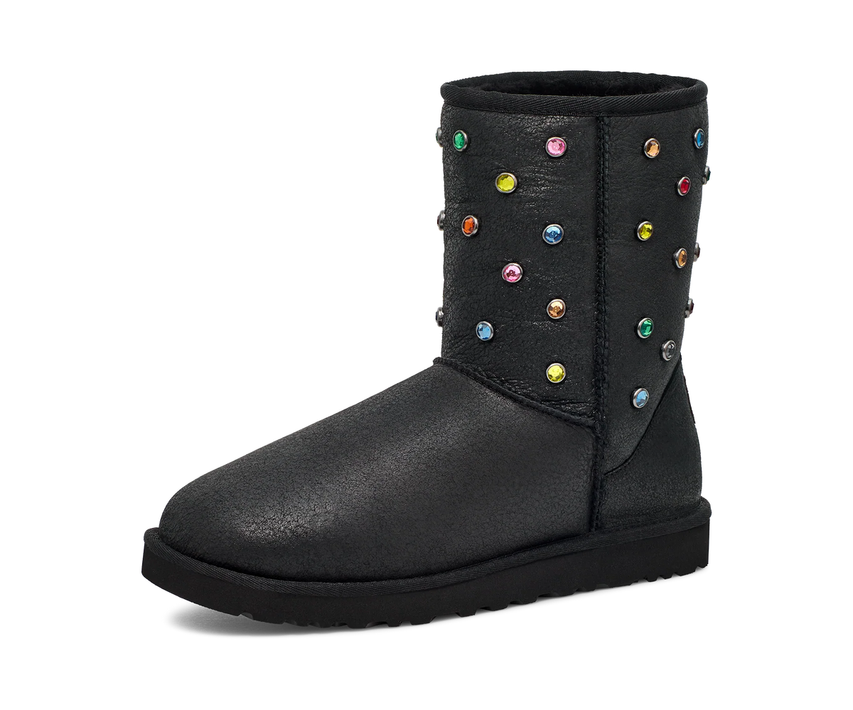 UGG Classic Short Boot Gallery Dept. Black