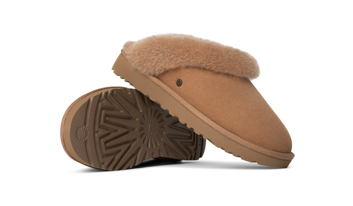 UGG Classic Slipper II Chestnut (Women's)