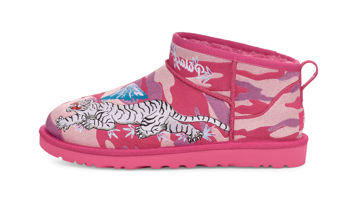 UGG Classic Ultra Mini Boot Palace Pink Camo