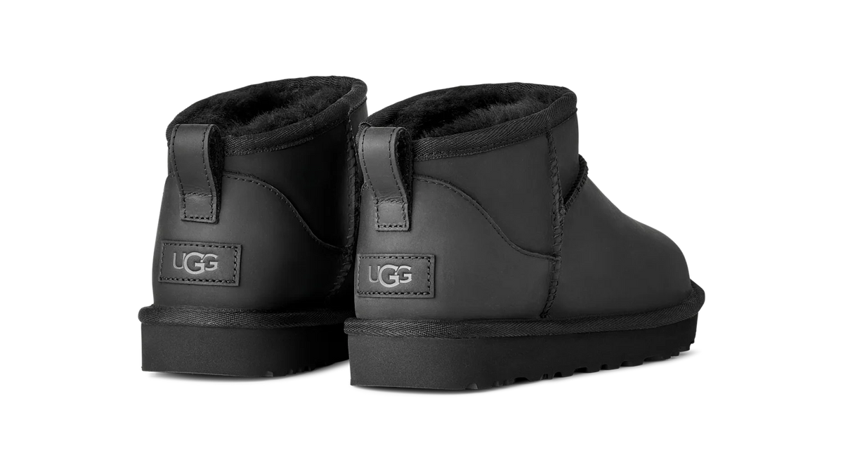UGG Classic Ultra Mini Leather Boot Black (Women's)