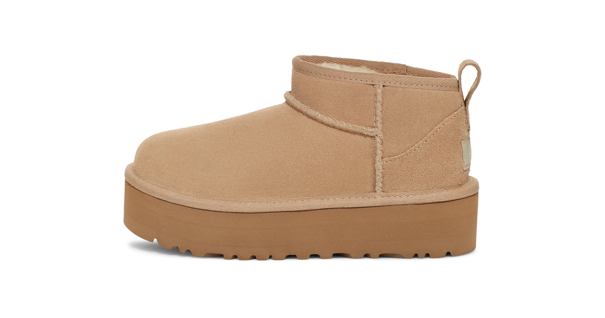 UGG Classic Ultra Mini Platform Boot Sand (Kids)