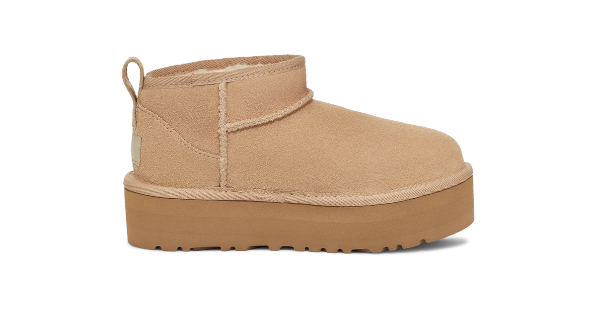 UGG Classic Ultra Mini Platform Boot Sand (Kids)