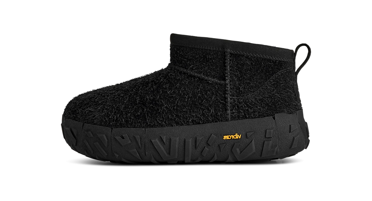 UGG Classic Ultra Mini Wrap Tech Boot Black