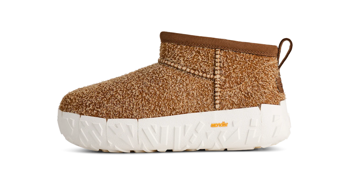 UGG Classic Ultra Mini Wrap Tech Boot Chestnut