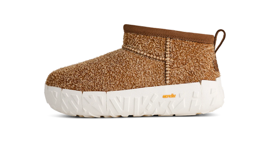 UGG Classic Ultra Mini Wrap Tech Boot Chestnut