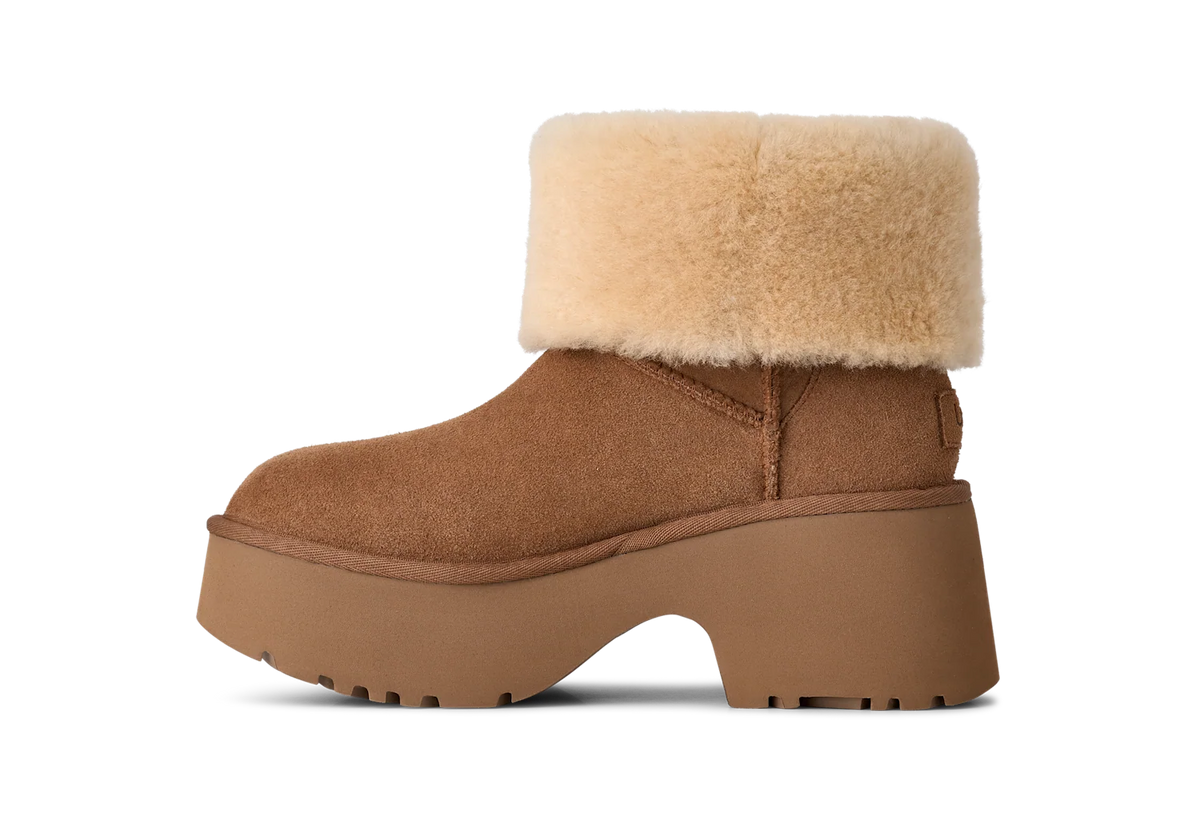 UGG Esmee Boot Chestnut (Women's)