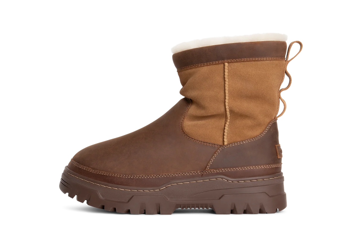 UGG Heritage Pull-On TrailGazer Boot Chestnut