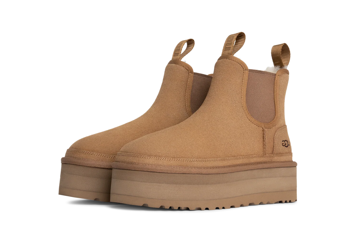 UGG Neumel Platform Chelsea Boot Chestnut (Women's)